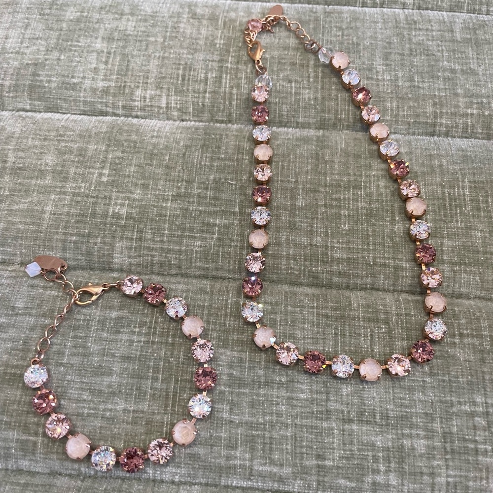 Crystal pink and rose necklace and bracelet set